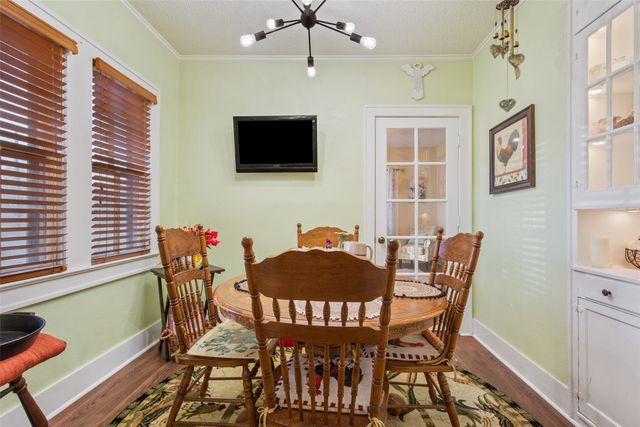 1026 W 7th Street, Mcgregor, TX 76657