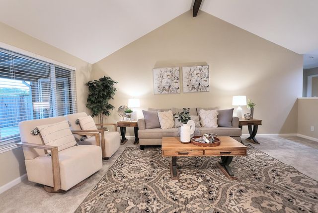 3802 Sweetwater Dr, Rocklin, CA 95677