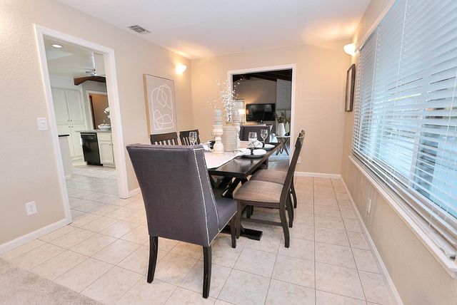 3802 Sweetwater Dr, Rocklin, CA 95677