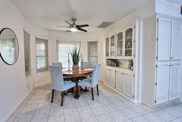 3802 Sweetwater Dr, Rocklin, CA 95677