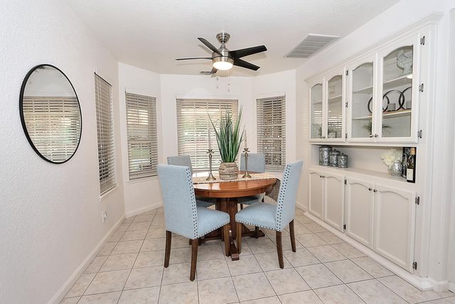 3802 Sweetwater Dr, Rocklin, CA 95677