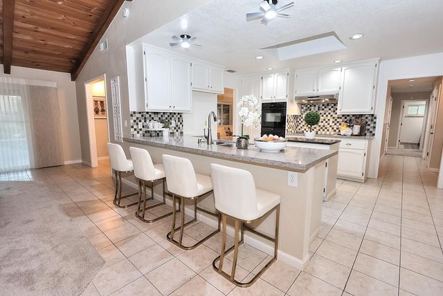 3802 Sweetwater Dr, Rocklin, CA 95677