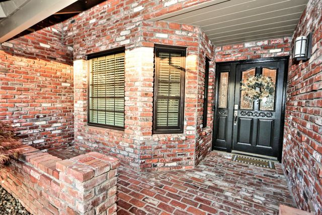 3802 Sweetwater Dr, Rocklin, CA 95677