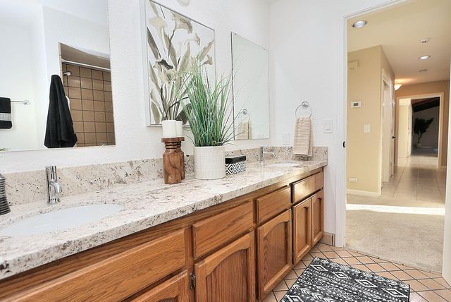 3802 Sweetwater Dr, Rocklin, CA 95677