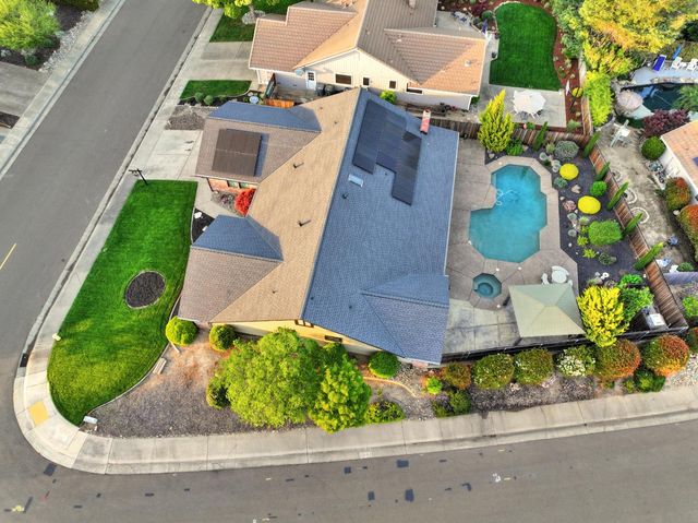 3802 Sweetwater Dr, Rocklin, CA 95677