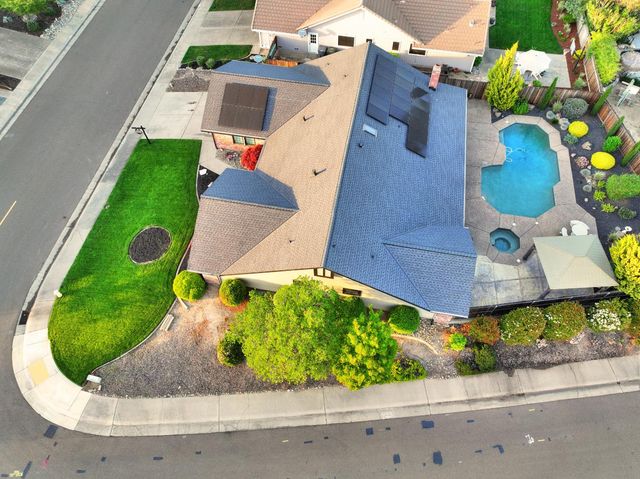 3802 Sweetwater Dr, Rocklin, CA 95677