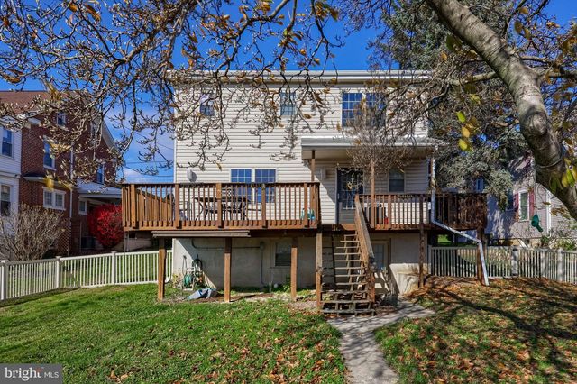 244 W MARKET ST, Hellam, PA 17406