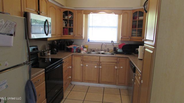 925 Sweetgum Drive, Gulfport, MS 39503