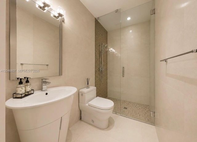 260 S Coconut Lane, Miami Beach, FL 33139
