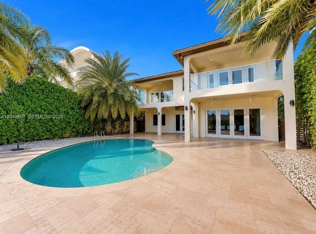 260 S Coconut Lane, Miami Beach, FL 33139