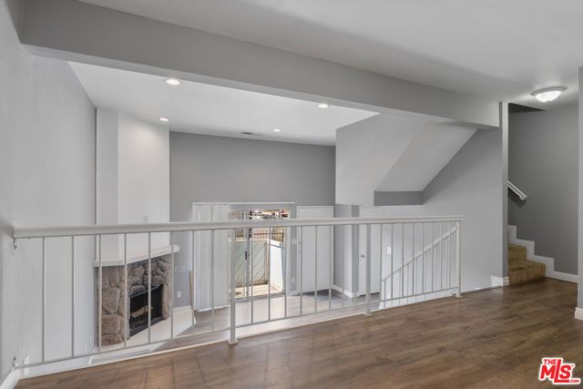 8936 Willis Avenue 11, Panorama City (los Angeles), CA 91402