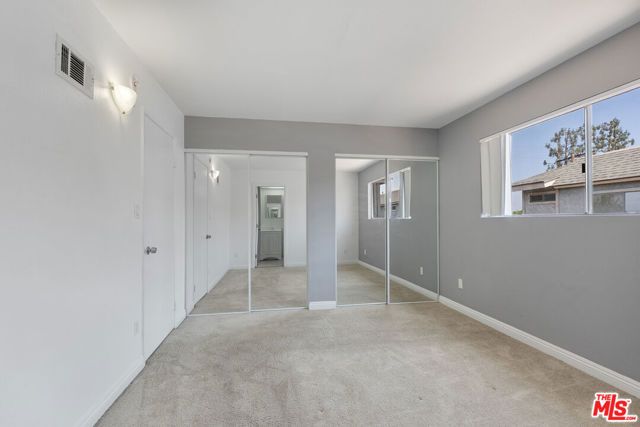 8936 Willis Avenue 11, Panorama City (los Angeles), CA 91402