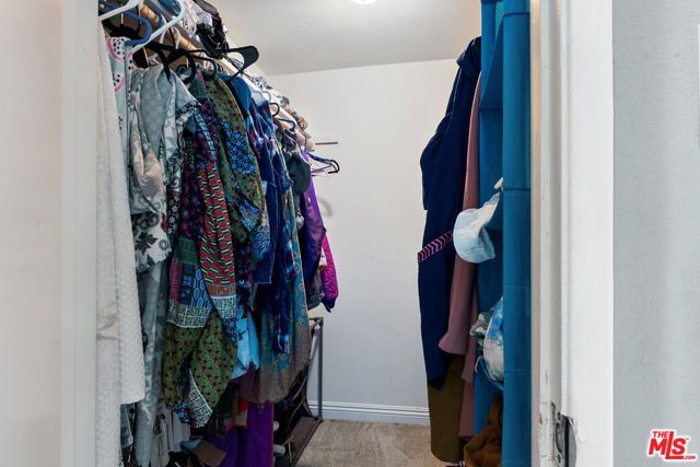 8936 Willis Avenue 11, Panorama City (los Angeles), CA 91402