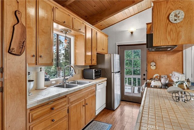 28975 Alder Terrace, Cedar Glen, CA 92321