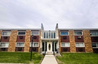 1313 S Rebecca Road 209, Lombard, IL 60148