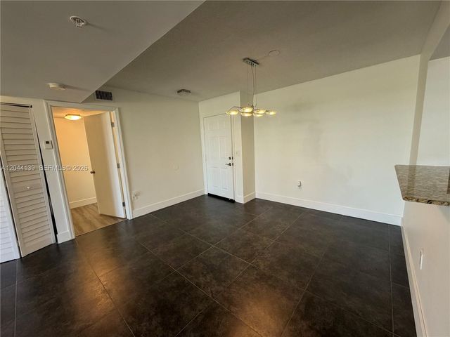 2711 Ocean Club Blvd 203, Hollywood, FL 33019