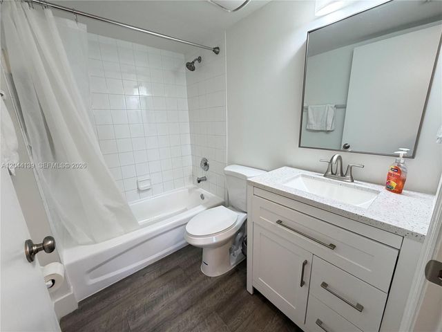2711 Ocean Club Blvd 203, Hollywood, FL 33019