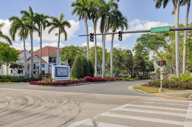 2711 Ocean Club Blvd 203, Hollywood, FL 33019