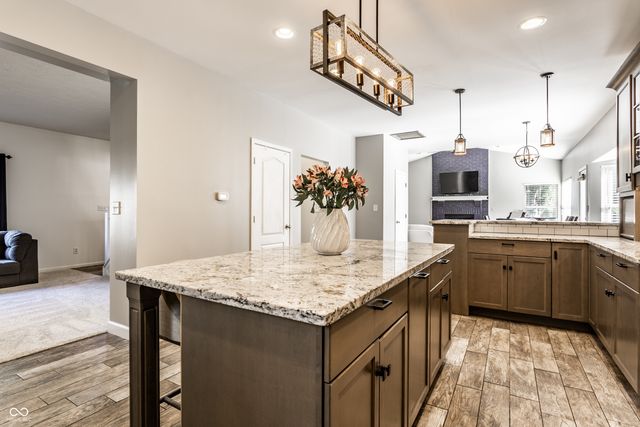 8688 Buffett Parkway, Fishers, IN 46038