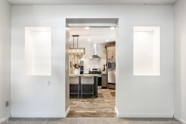 8688 Buffett Parkway, Fishers, IN 46038