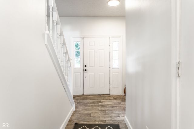 8688 Buffett Parkway, Fishers, IN 46038