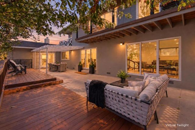 860 Chesterton Avenue, Redwood City, CA 94061