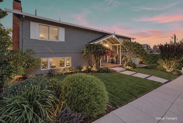 860 Chesterton Avenue, Redwood City, CA 94061