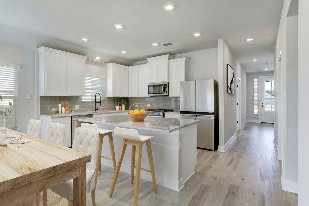 9721 Eloquence DR, Manor, TX 78653