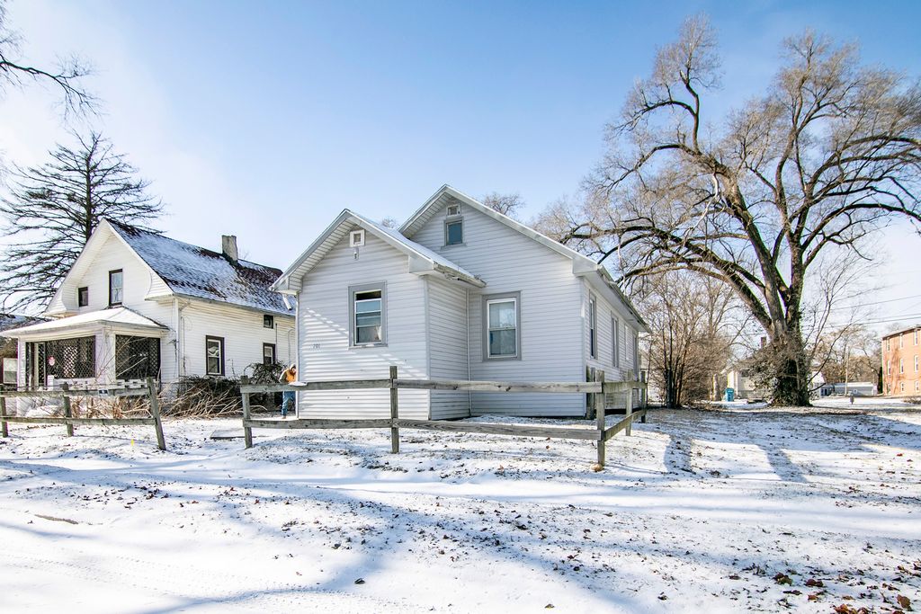 201 N Cottage Avenue, Kankakee, IL 60901