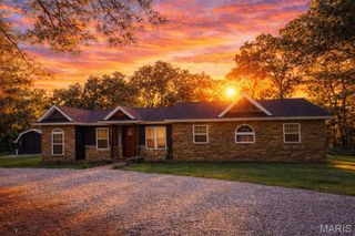 15746 Hwy F, Owensville, MO 65066