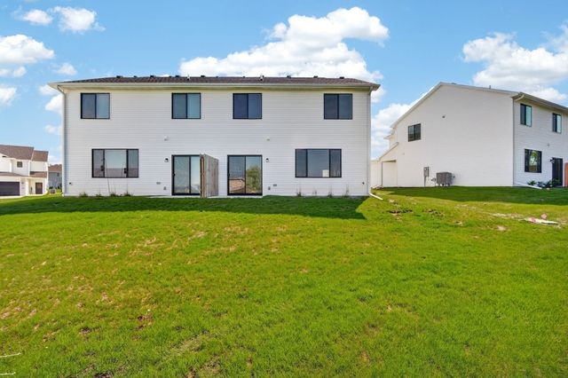 7000 Lake Ridge Avenue 69, Des Moines, IA 50320