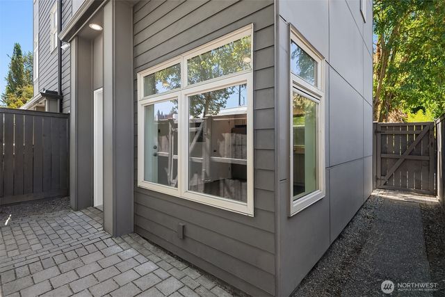 3323 Martin Luther King Jr Way S, Seattle, WA 98144