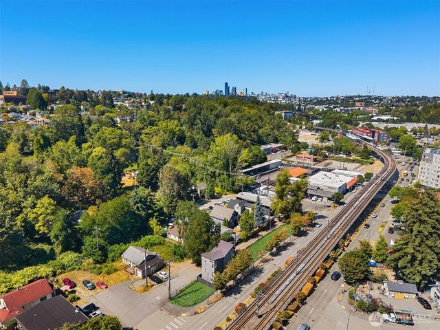 3323 Martin Luther King Jr Way S, Seattle, WA 98144