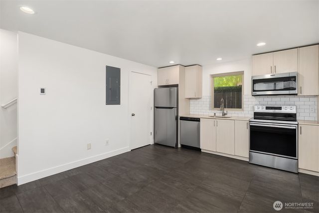 3323 Martin Luther King Jr Way S, Seattle, WA 98144