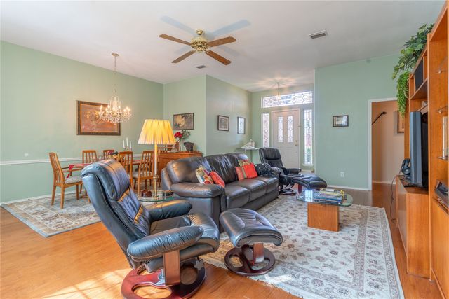 2713 Willowood Drive, Grapevine, TX 76051