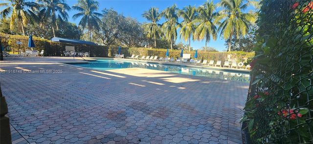 1599 Veracruz Ln, Weston, FL 33327