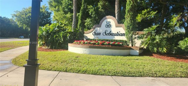 1599 Veracruz Ln, Weston, FL 33327