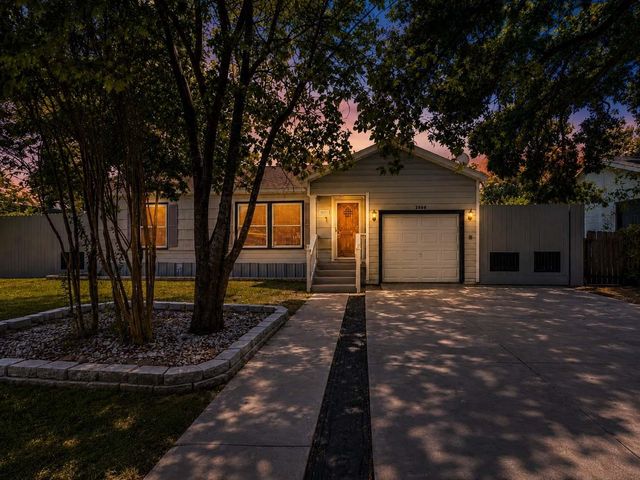 2506 Edgewood Street, Liberty, TX 77575