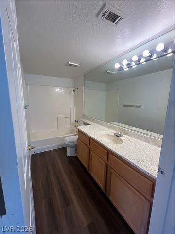 2963 Juniper Hills Boulevard 204, Las Vegas, NV 89142