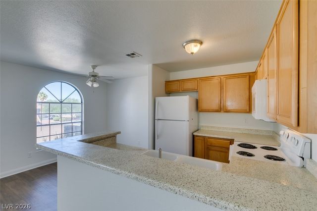 2963 Juniper Hills Boulevard 204, Las Vegas, NV 89142