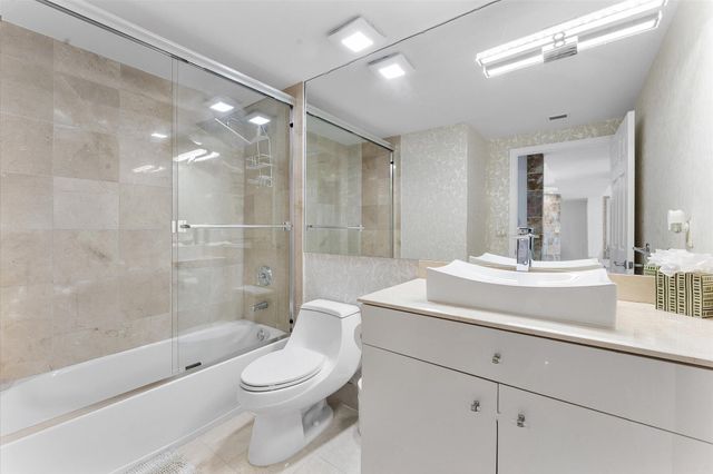 3200 N Ocean Boulevard 2106, Fort Lauderdale, FL 33308