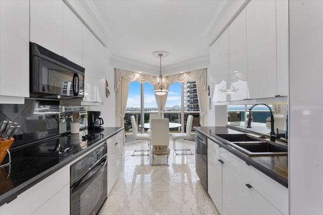 3200 N Ocean Boulevard 2106, Fort Lauderdale, FL 33308