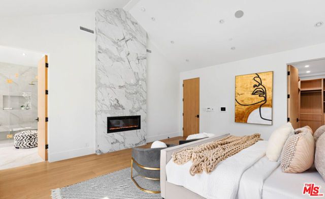 2565 Patricia Avenue, Los Angeles, CA 90064