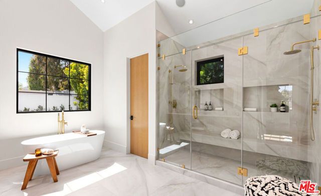 2565 Patricia Avenue, Los Angeles, CA 90064