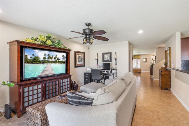 5580 45th Avenue, Vero Beach, FL 32967