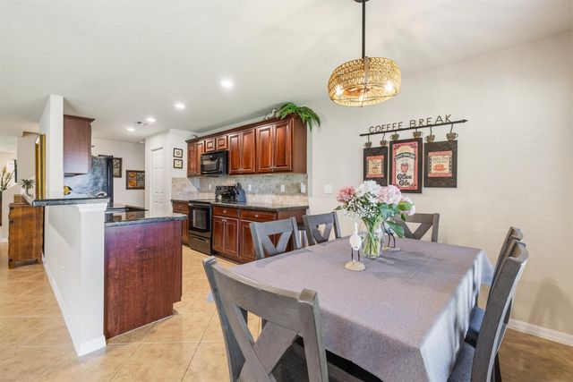 5580 45th Avenue, Vero Beach, FL 32967