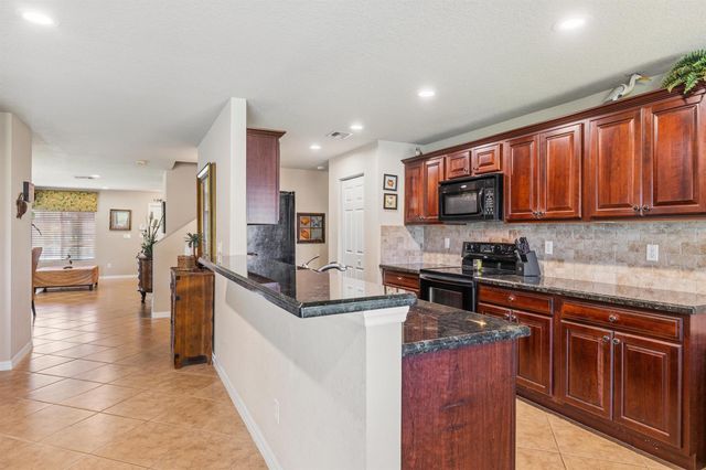 5580 45th Avenue, Vero Beach, FL 32967