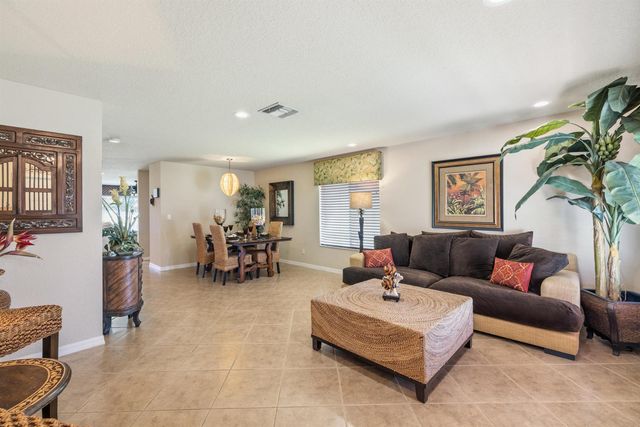 5580 45th Avenue, Vero Beach, FL 32967