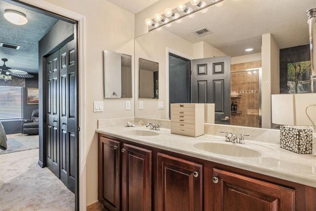 5580 45th Avenue, Vero Beach, FL 32967
