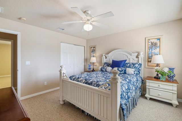 5580 45th Avenue, Vero Beach, FL 32967